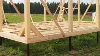 Сарай на винтовых сваях или хозблок на сваях Чернушка цена от 2597 руб. / шт.